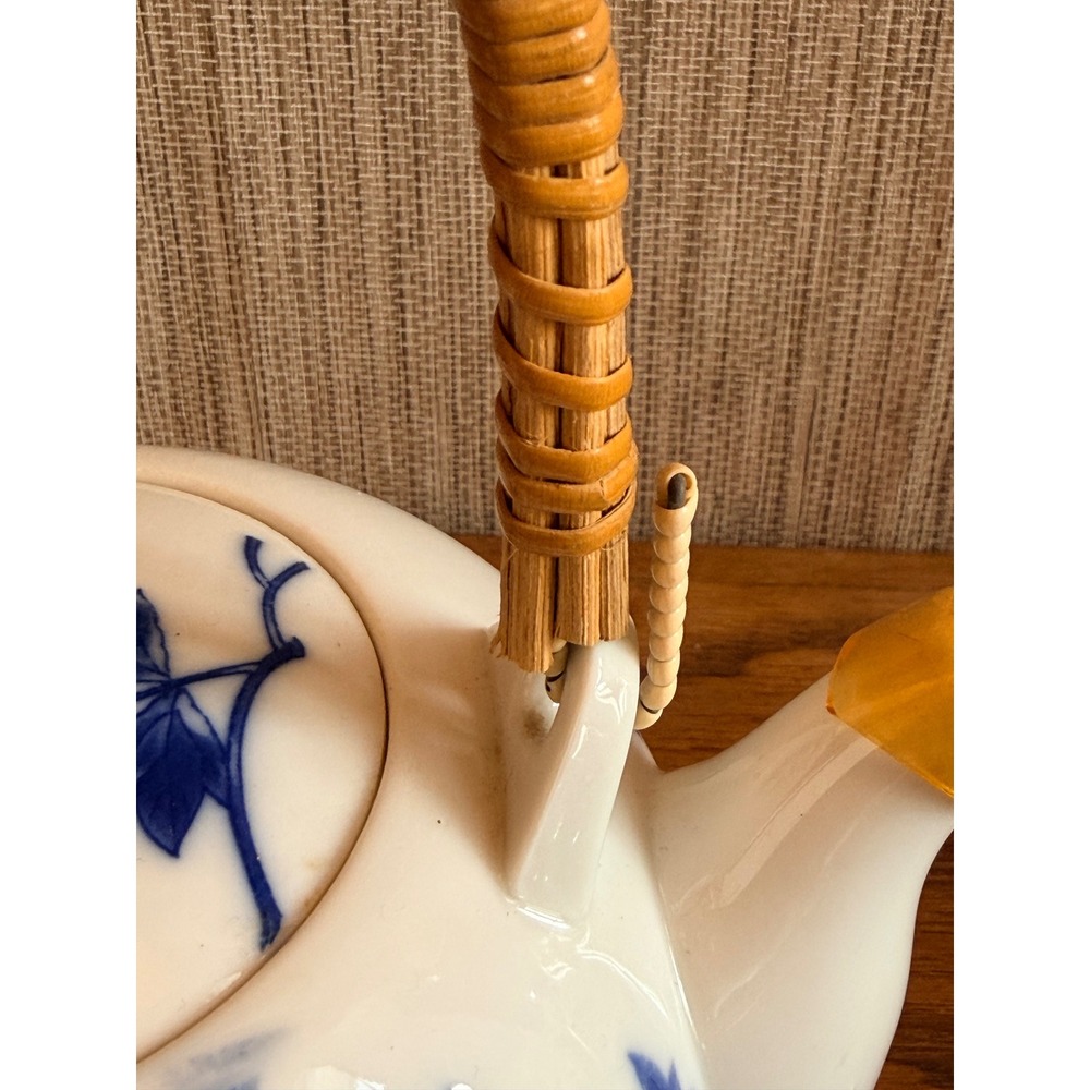 Vintage Blue White Porcelain Dobin Style Teapot with Rattan Handle - Picture 8 of 12